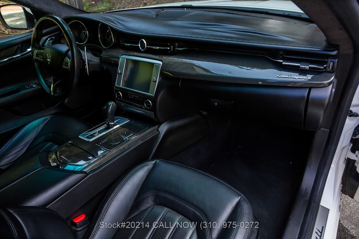 2015 Maserati Quattroporte GTS thumbnail 17