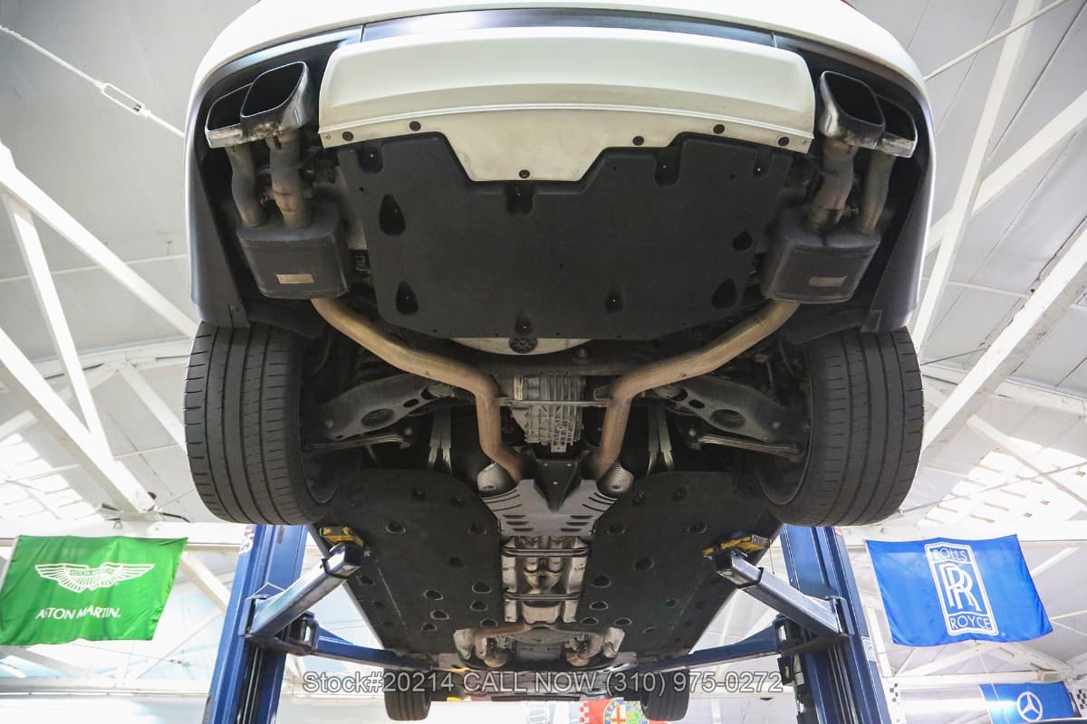 2015 Maserati Quattroporte GTS thumbnail 25