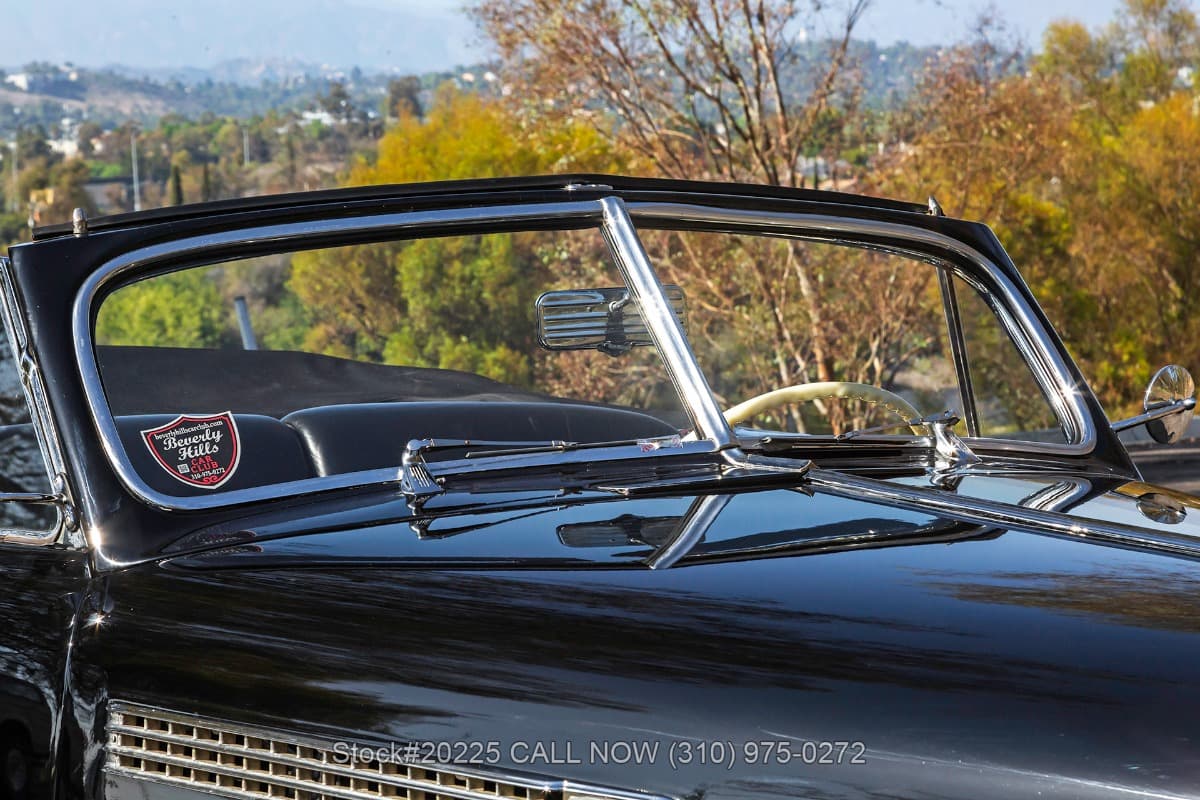 1941 Cadillac Series 62 Deluxe  Convertible Coupe thumbnail 10