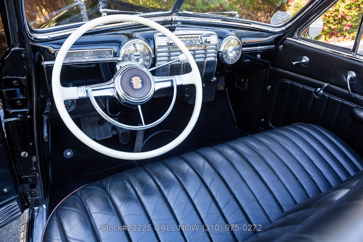 1941 Cadillac Series 62 Deluxe  Convertible Coupe thumbnail 16