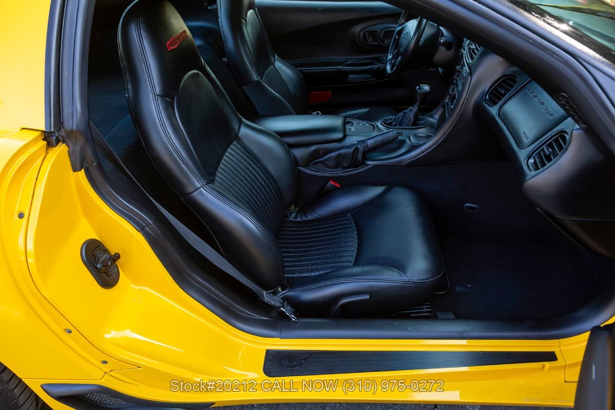 2001 Chevrolet Corvette Z06 6-Speed thumbnail 16