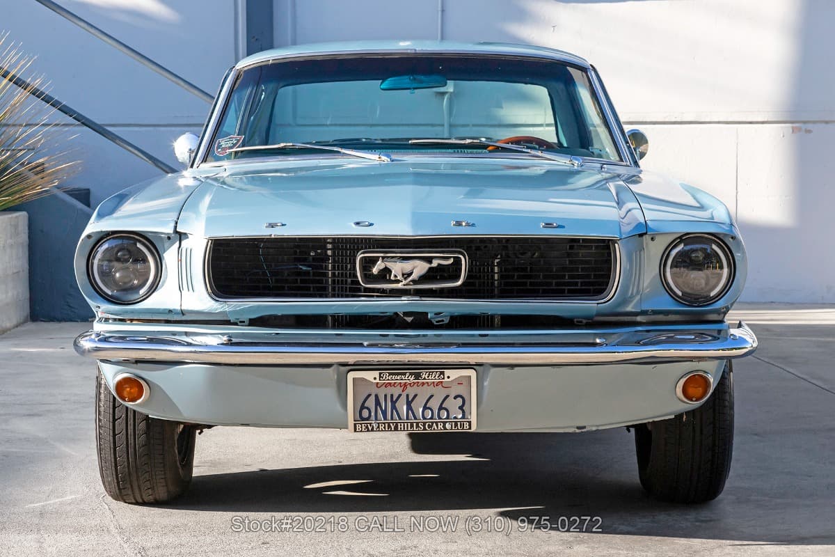 1966 Ford Mustang Coupe thumbnail 3