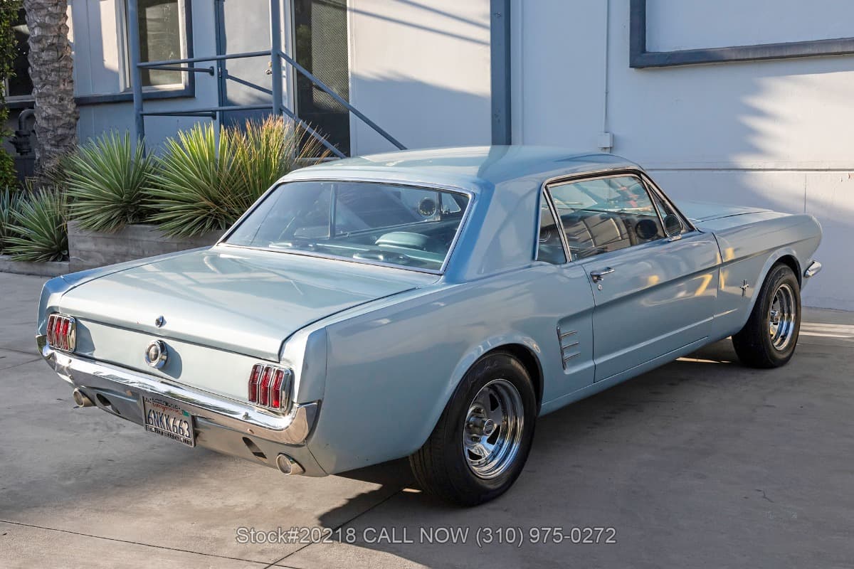 1966 Ford Mustang Coupe thumbnail 5
