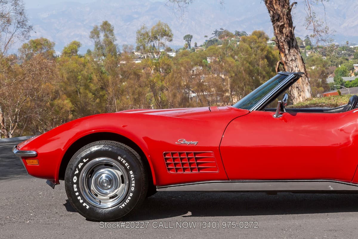 1971 Chevrolet Corvette Stingray Convertible thumbnail 14