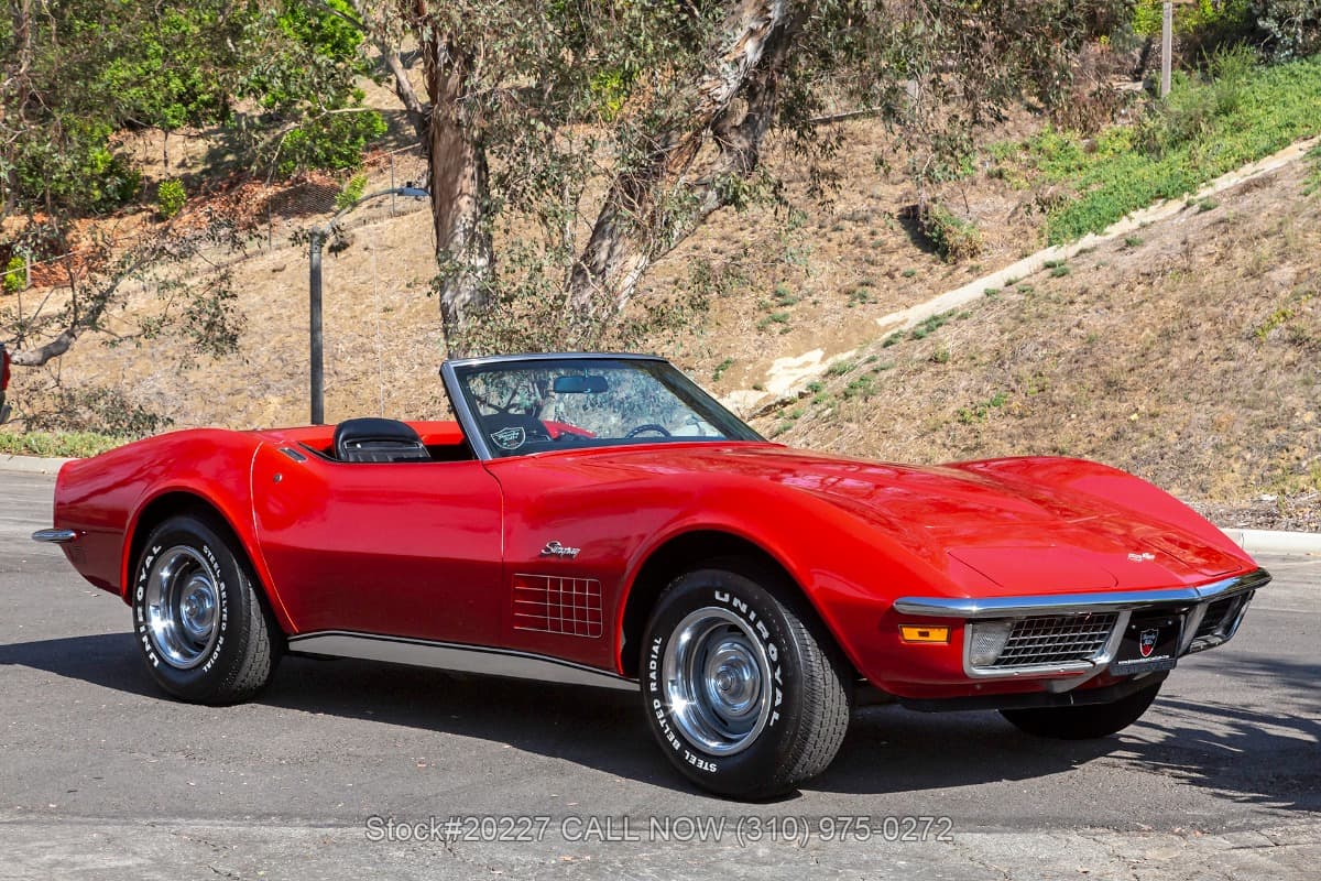 1971 Chevrolet Corvette Stingray Convertible thumbnail 3