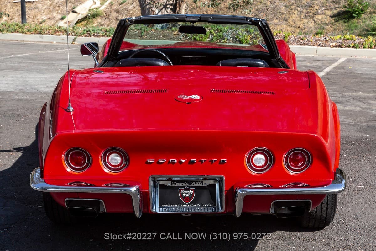 1971 Chevrolet Corvette Stingray Convertible thumbnail 5