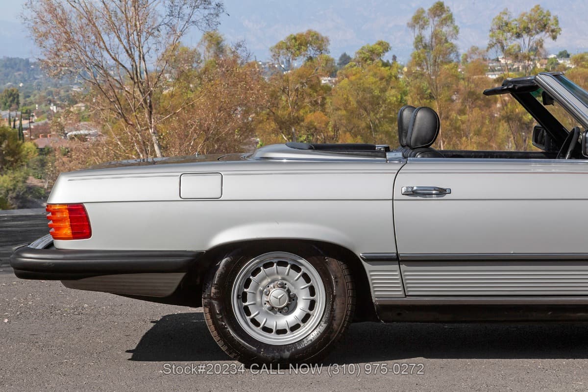 1984 Mercedes 380SL thumbnail 13