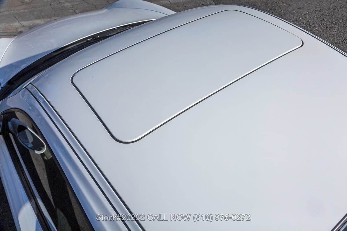 2001 Porsche 996 Carrera Coupe 6-Speed thumbnail 11