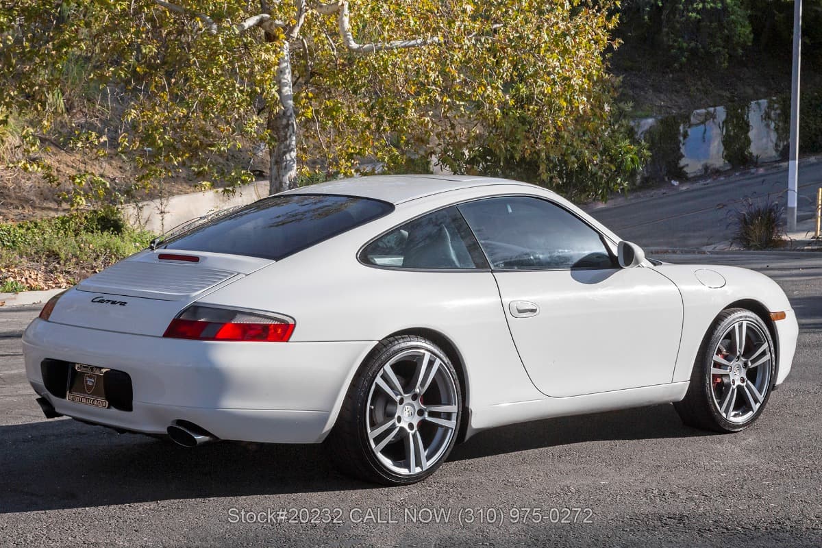 2001 Porsche 996 Carrera Coupe 6-Speed thumbnail 4