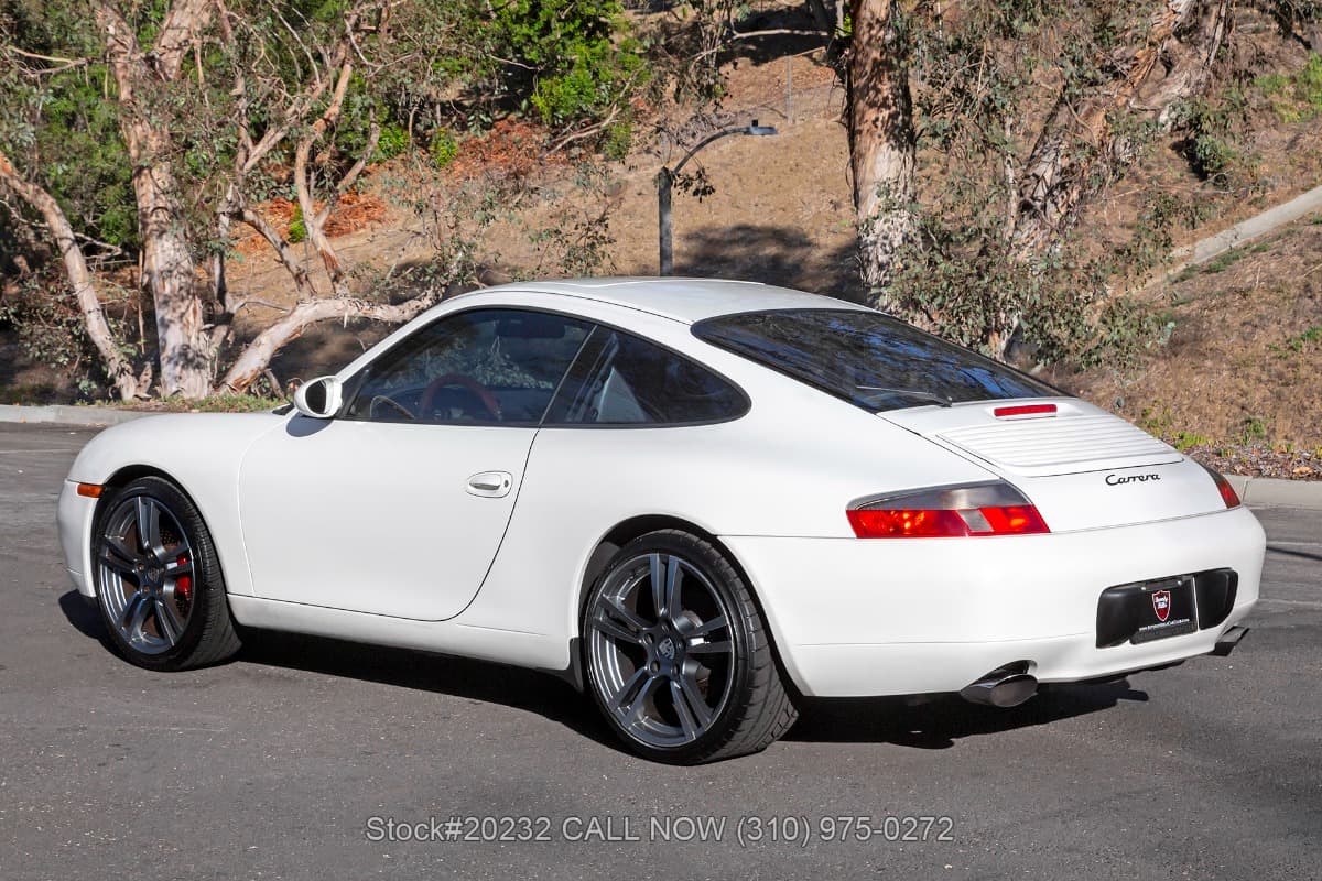 2001 Porsche 996 Carrera Coupe 6-Speed thumbnail 6