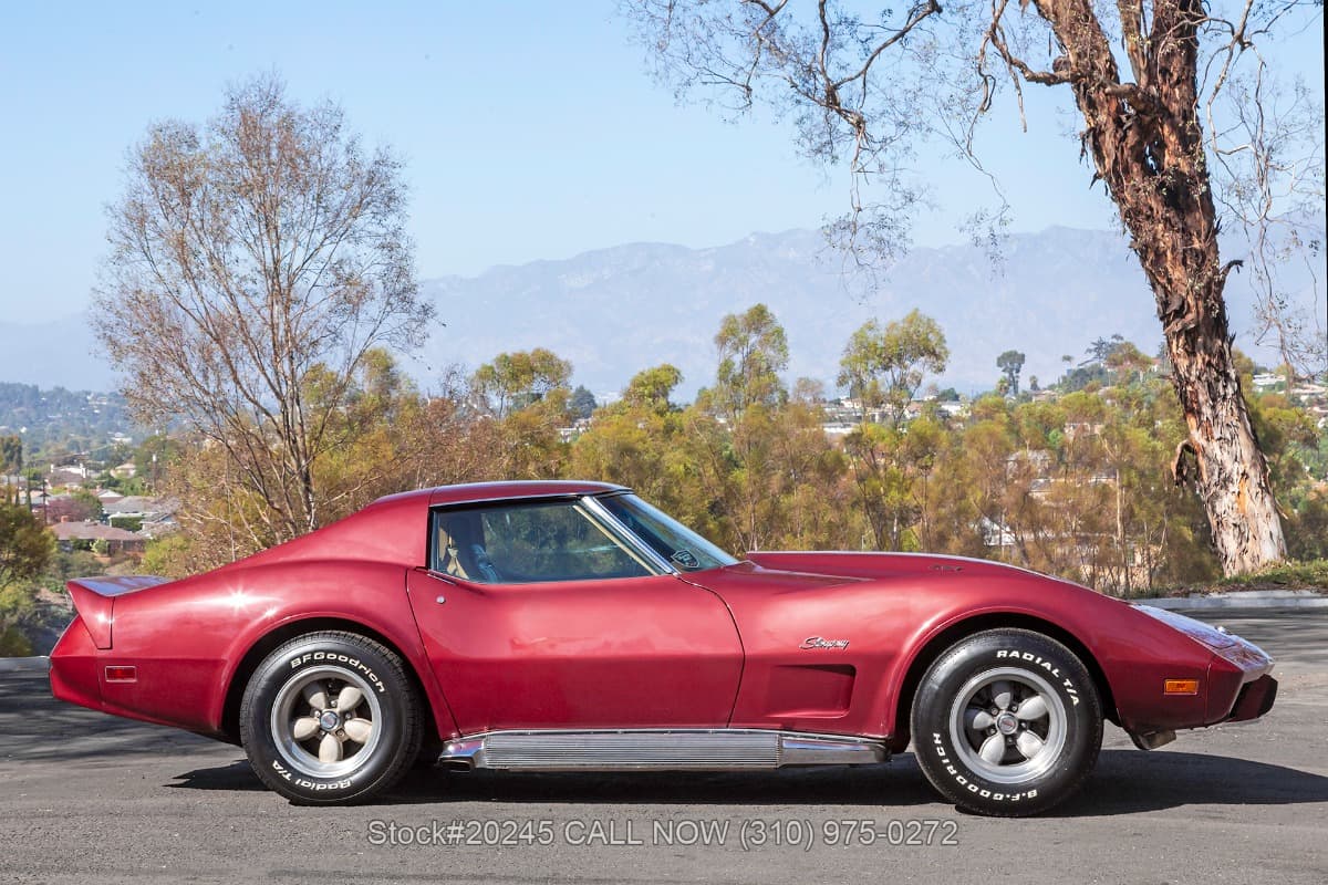 1975 Chevrolet Corvette T-Top 4-Speed thumbnail 8
