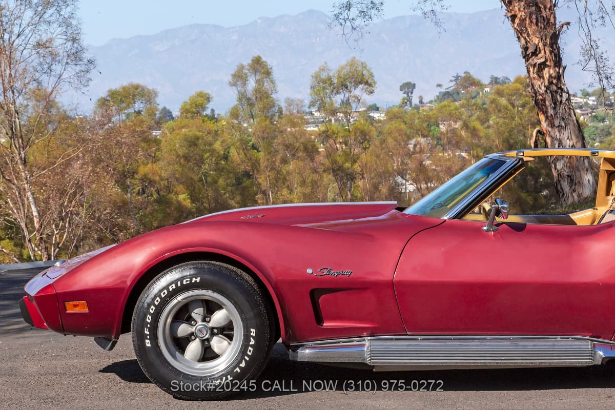 1975 Chevrolet Corvette T-Top 4-Speed thumbnail 14