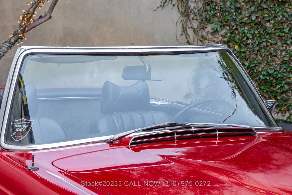 1969 Mercedes 280SL 4-Speed thumbnail 13