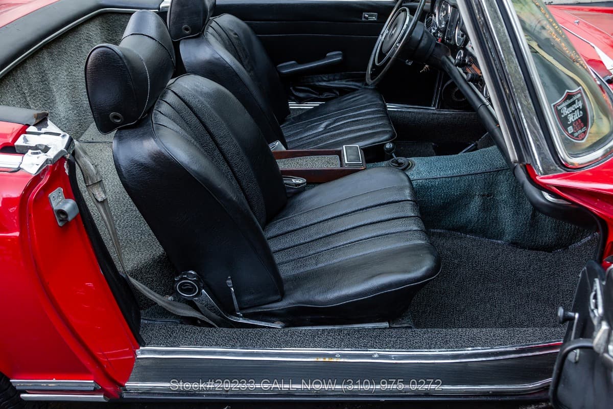 1969 Mercedes 280SL 4-Speed thumbnail 19