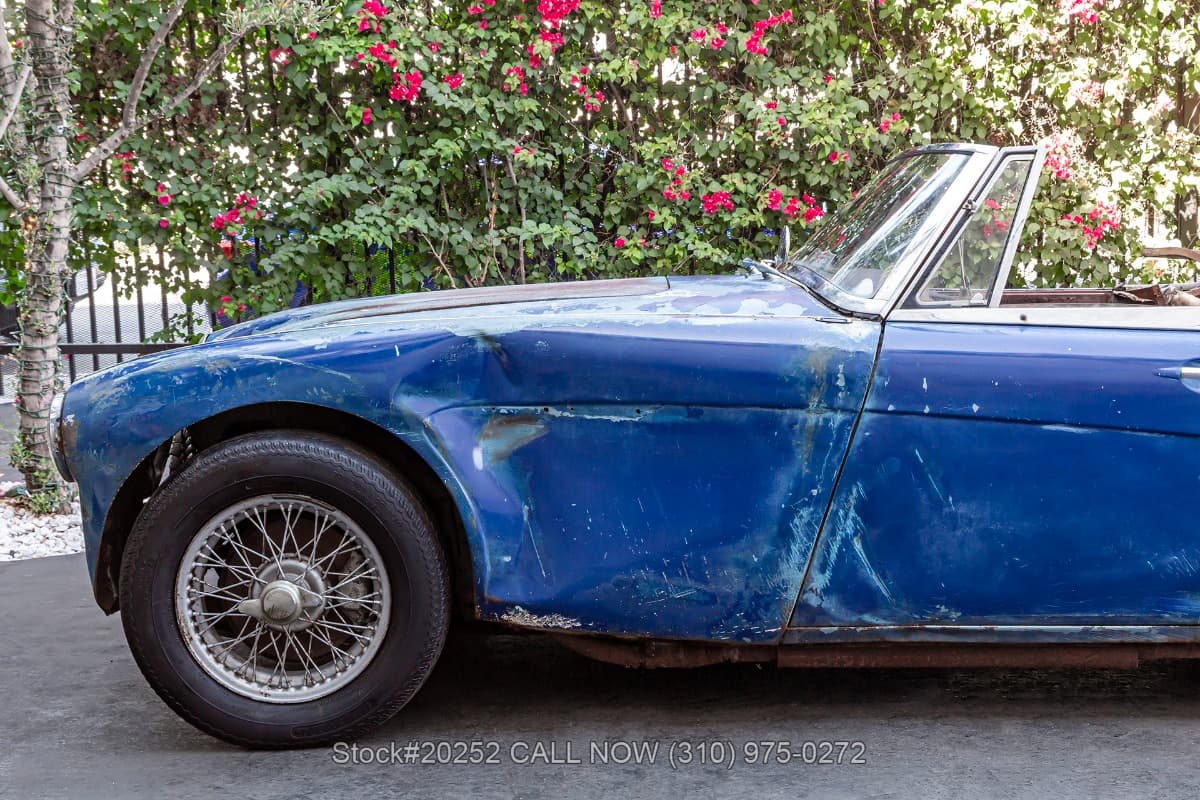 1963 Austin-Healey 3000 Mk II BJ7 Convertible thumbnail 14