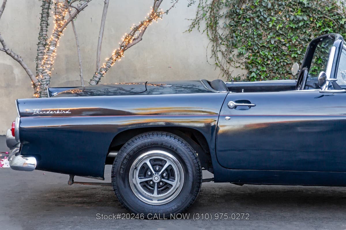 1955 Ford Thunderbird Convertible thumbnail 12