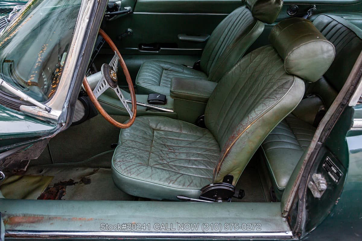 1970 Jaguar XKE 2+2 thumbnail 11