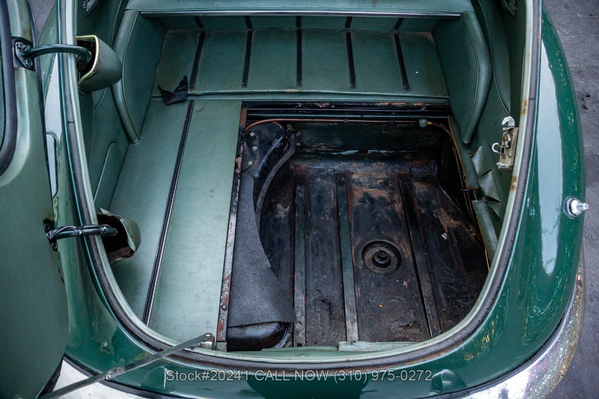 1970 Jaguar XKE 2+2 thumbnail 19