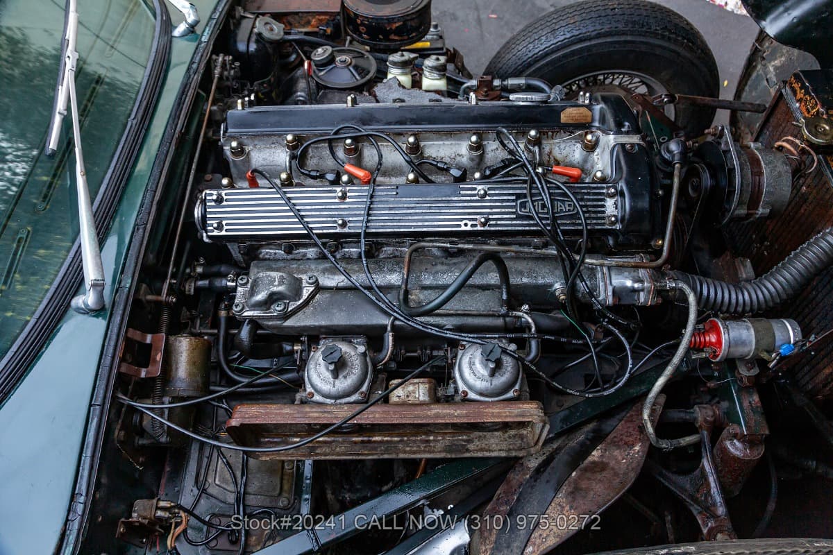 1970 Jaguar XKE 2+2 thumbnail 23