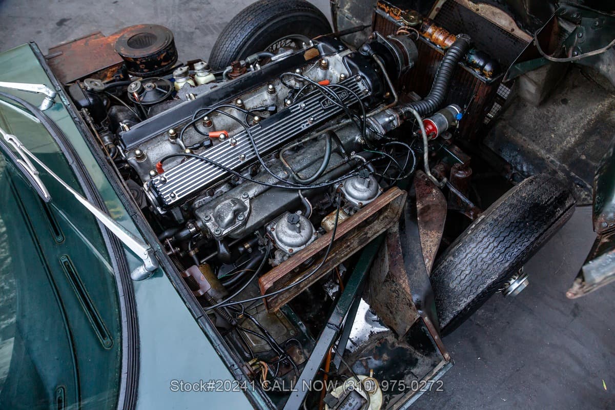 1970 Jaguar XKE 2+2 thumbnail 25