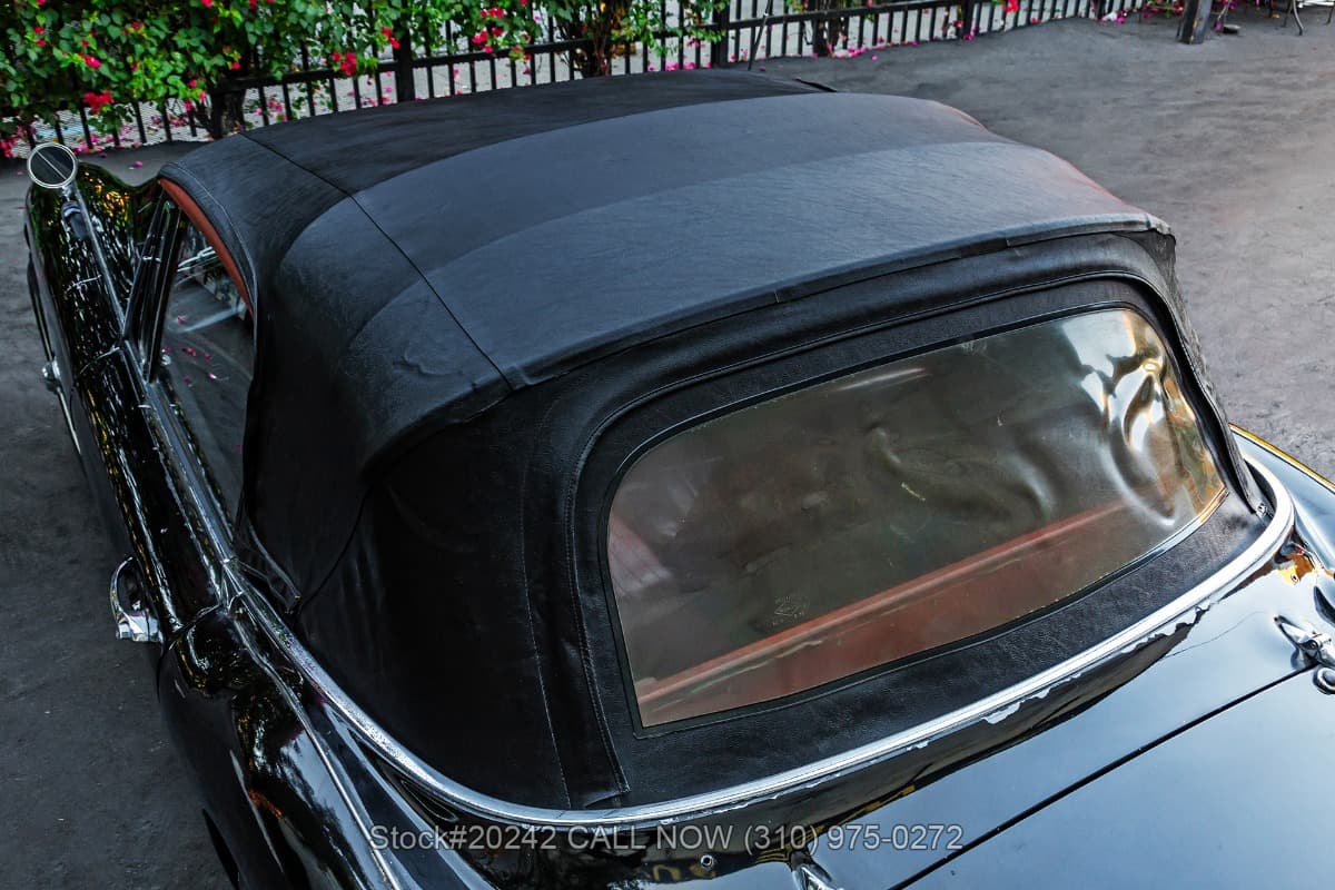 1964 Austin-Healey 3000 BJ8 Mk III Convertible Sports Car thumbnail 12