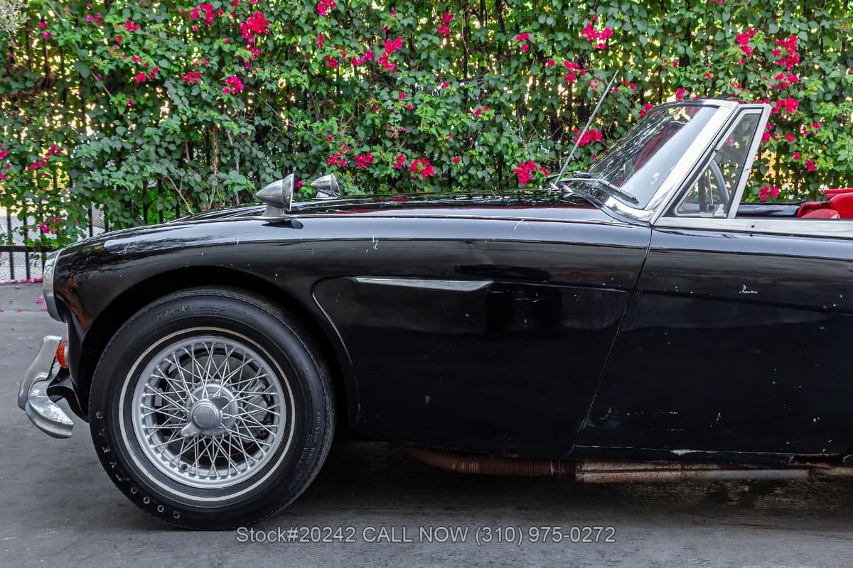 1964 Austin-Healey 3000 BJ8 Mk III Convertible Sports Car thumbnail 16