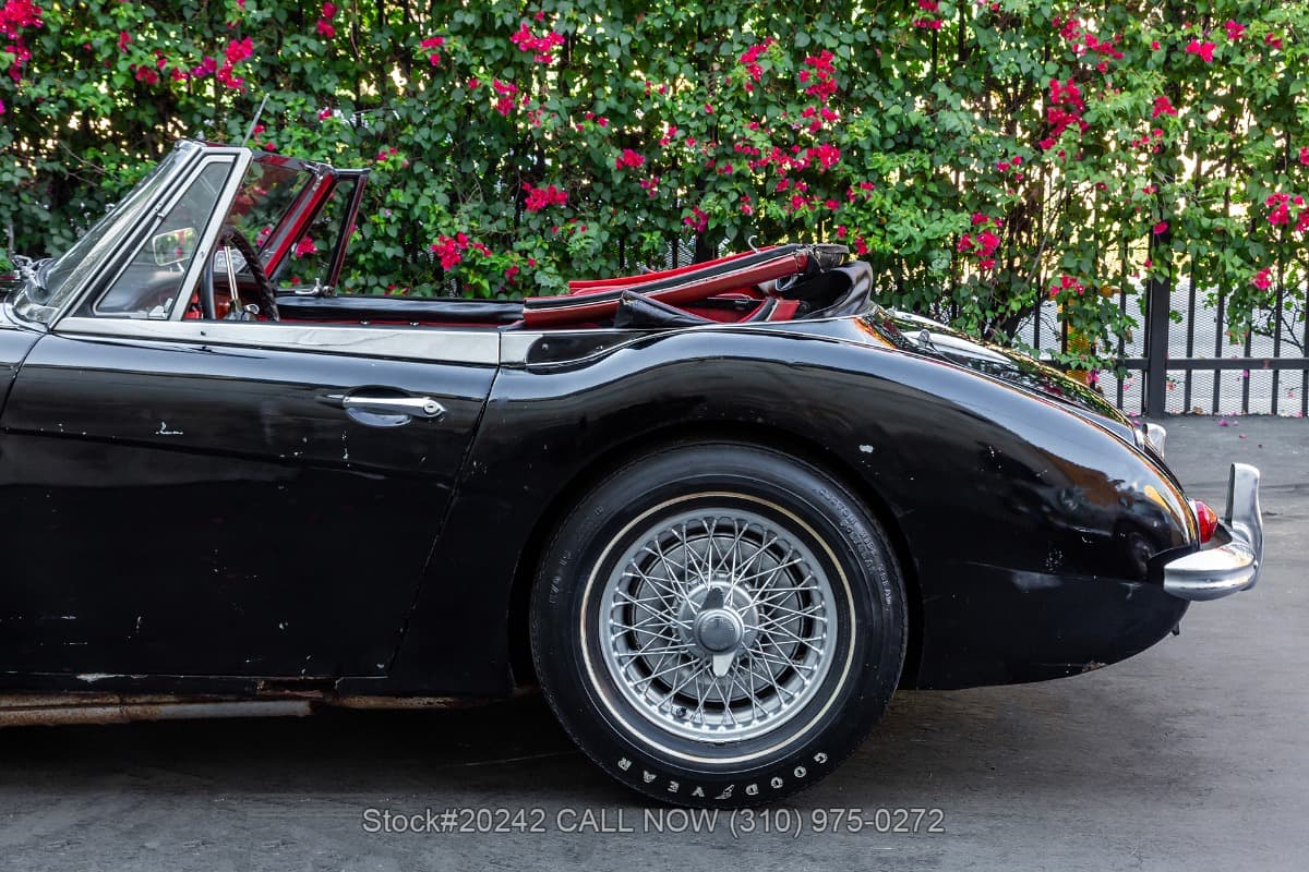 1964 Austin-Healey 3000 BJ8 Mk III Convertible Sports Car thumbnail 17