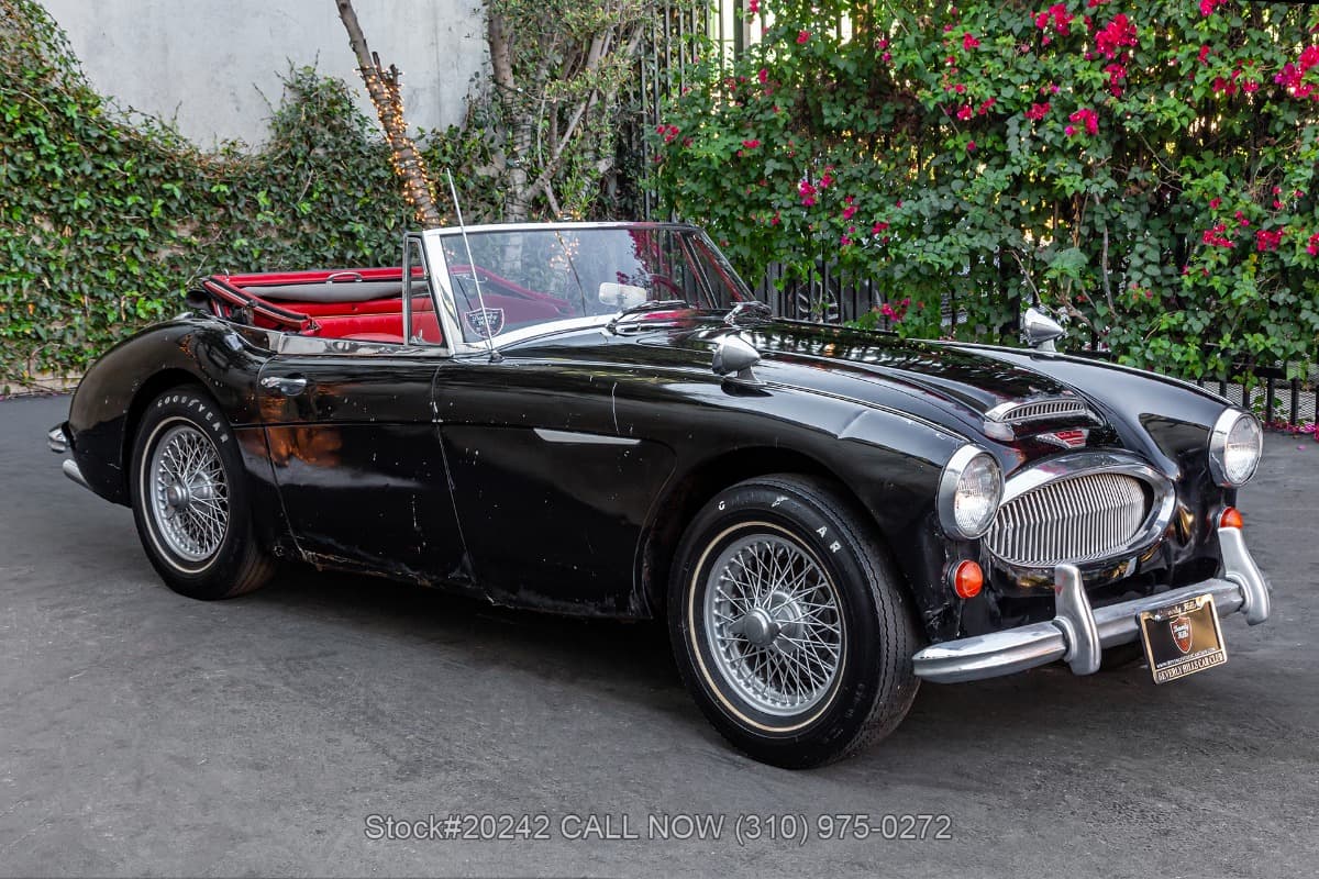 1964 Austin-Healey 3000 BJ8 Mk III Convertible Sports Car thumbnail 3