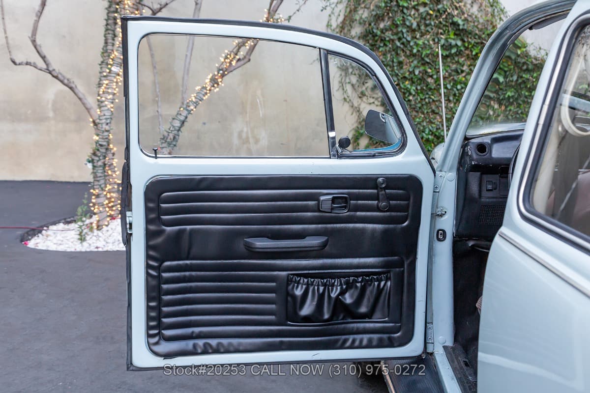 1974 Volkswagen Super Beetle thumbnail 12