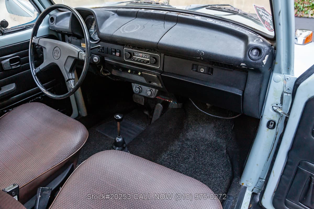 1974 Volkswagen Super Beetle thumbnail 17