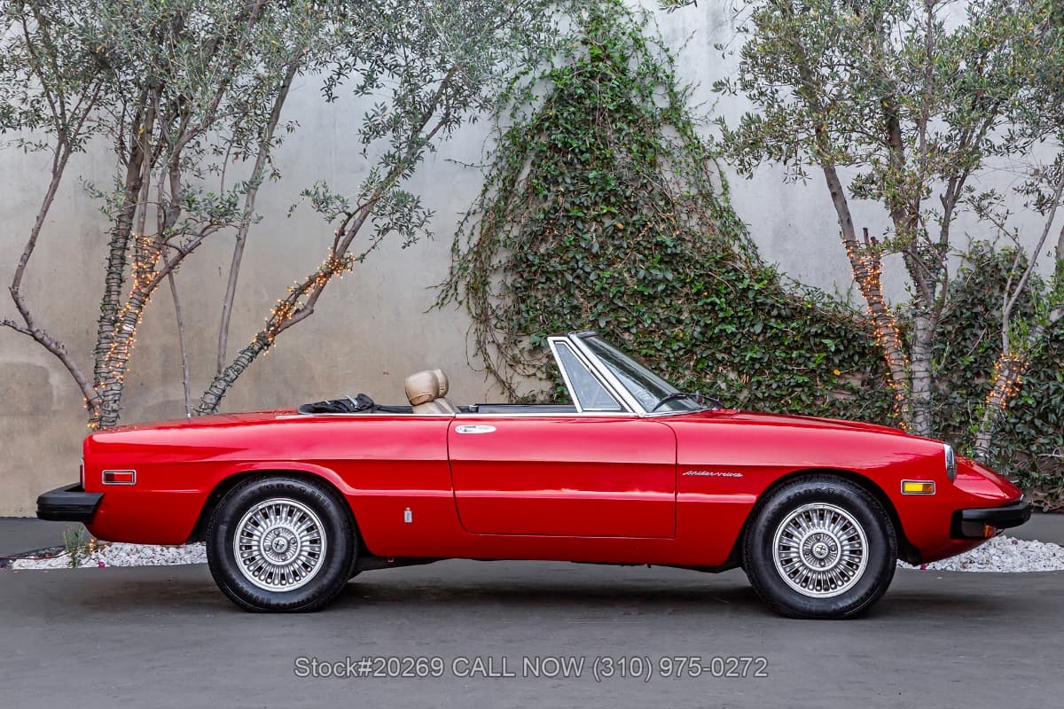 1978 Alfa Romeo Spider Veloce 2000 thumbnail 3