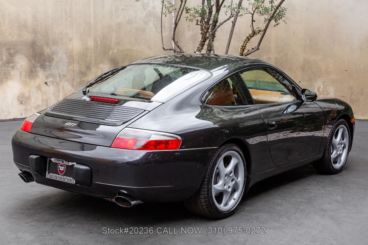 2000 Porsche 996 Carrera 4 Millennium Edition 6-Speed thumbnail 4