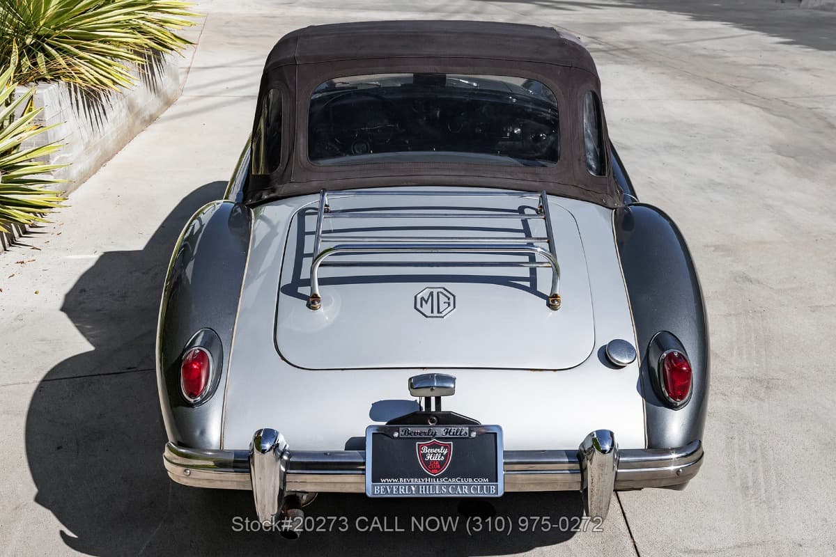 1957 MG MGA Roadster thumbnail 9