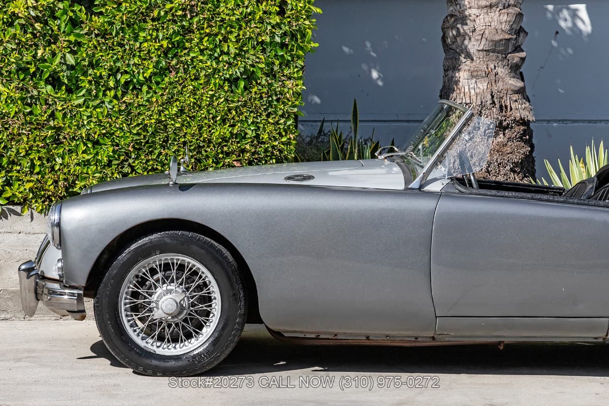 1957 MG MGA Roadster thumbnail 14