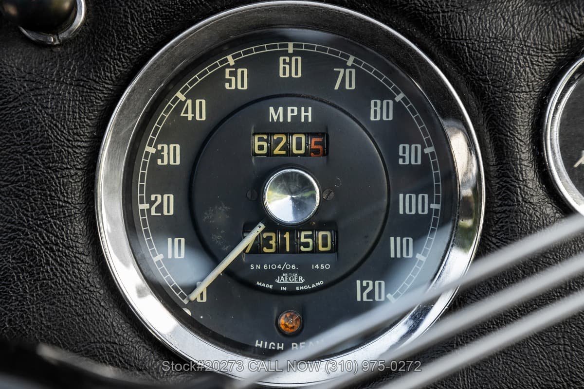 1957 MG MGA Roadster thumbnail 18