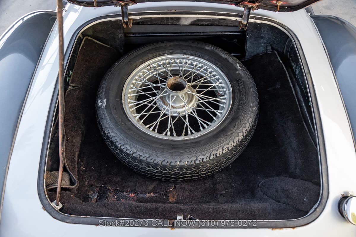 1957 MG MGA Roadster thumbnail 22