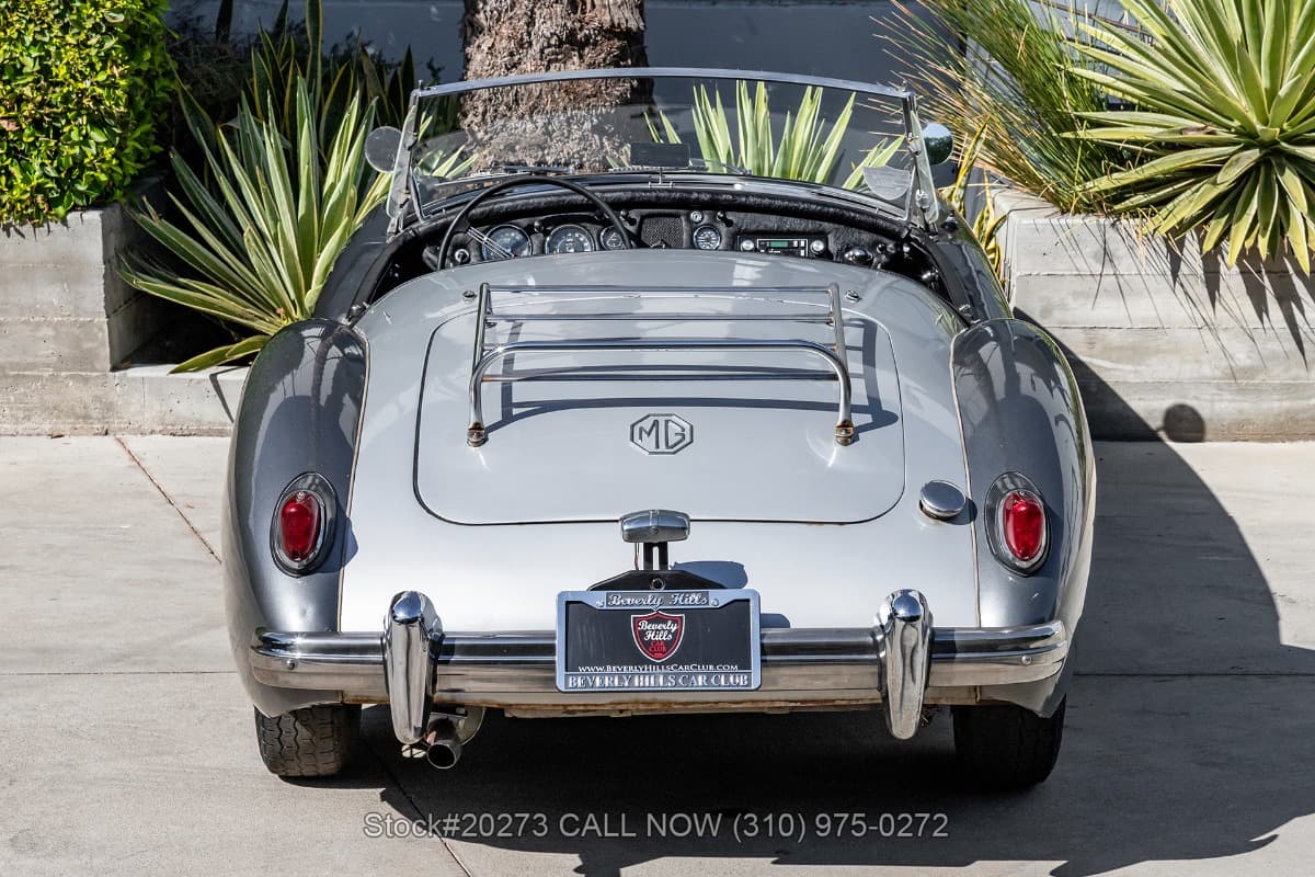 1957 MG MGA Roadster thumbnail 5