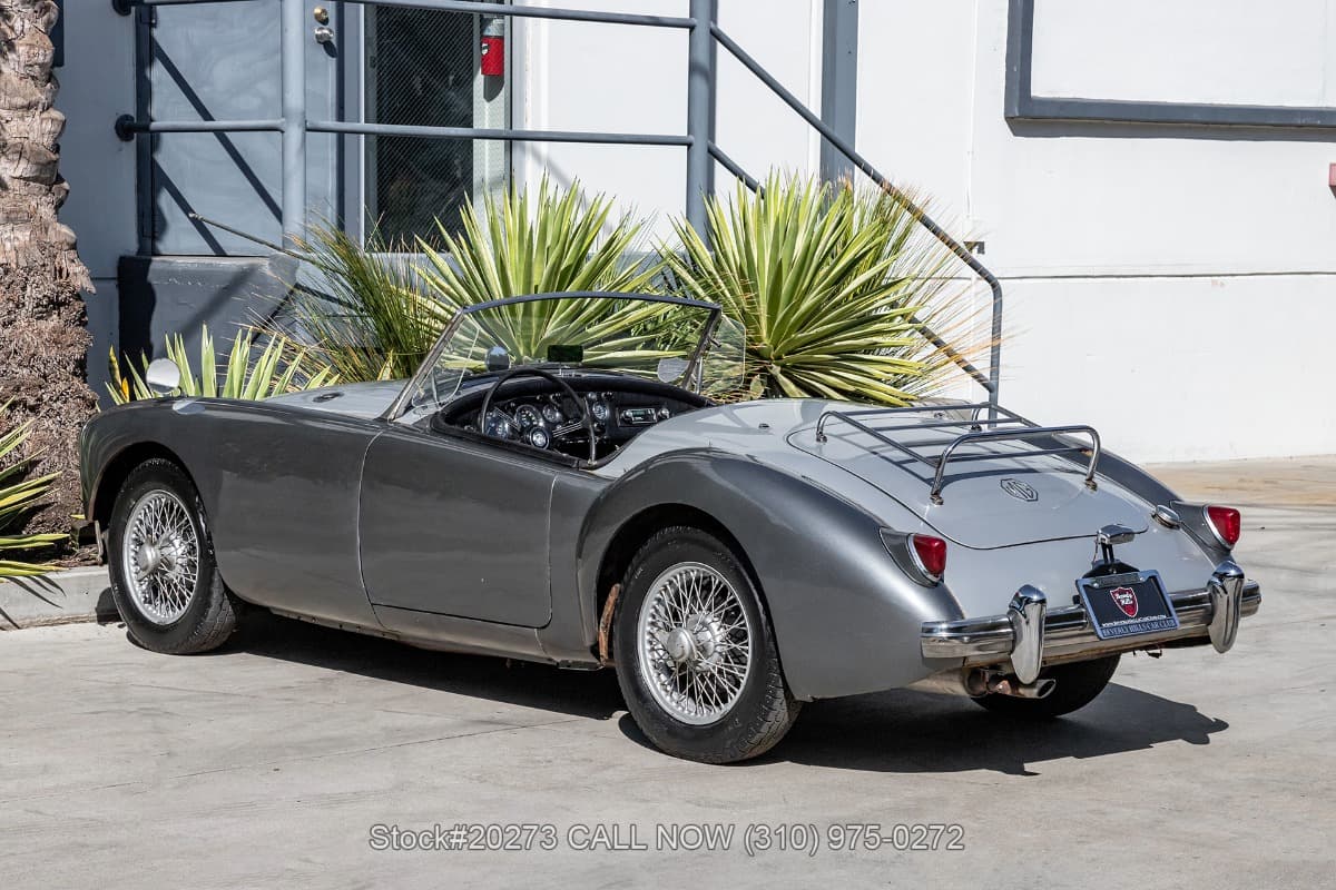 1957 MG MGA Roadster thumbnail 6