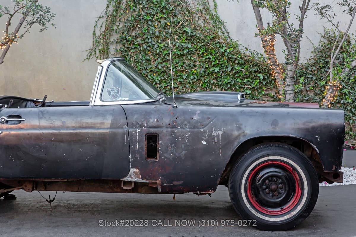 1956 Ford Thunderbird Convertible thumbnail 13