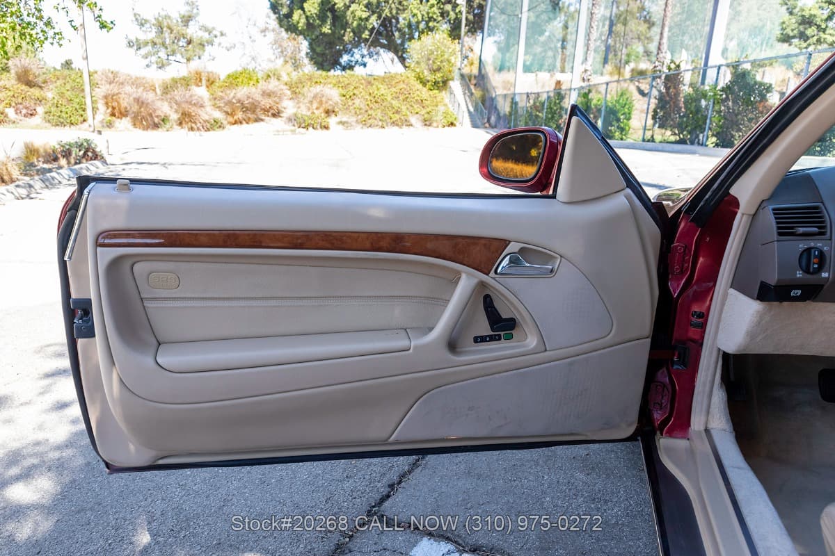 1999 Mercedes SL500 Convertible thumbnail 16