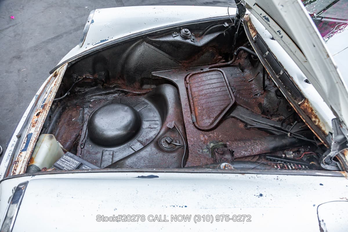 1967 Porsche 911 Coupe Short-Wheelbase (SWB) thumbnail 24