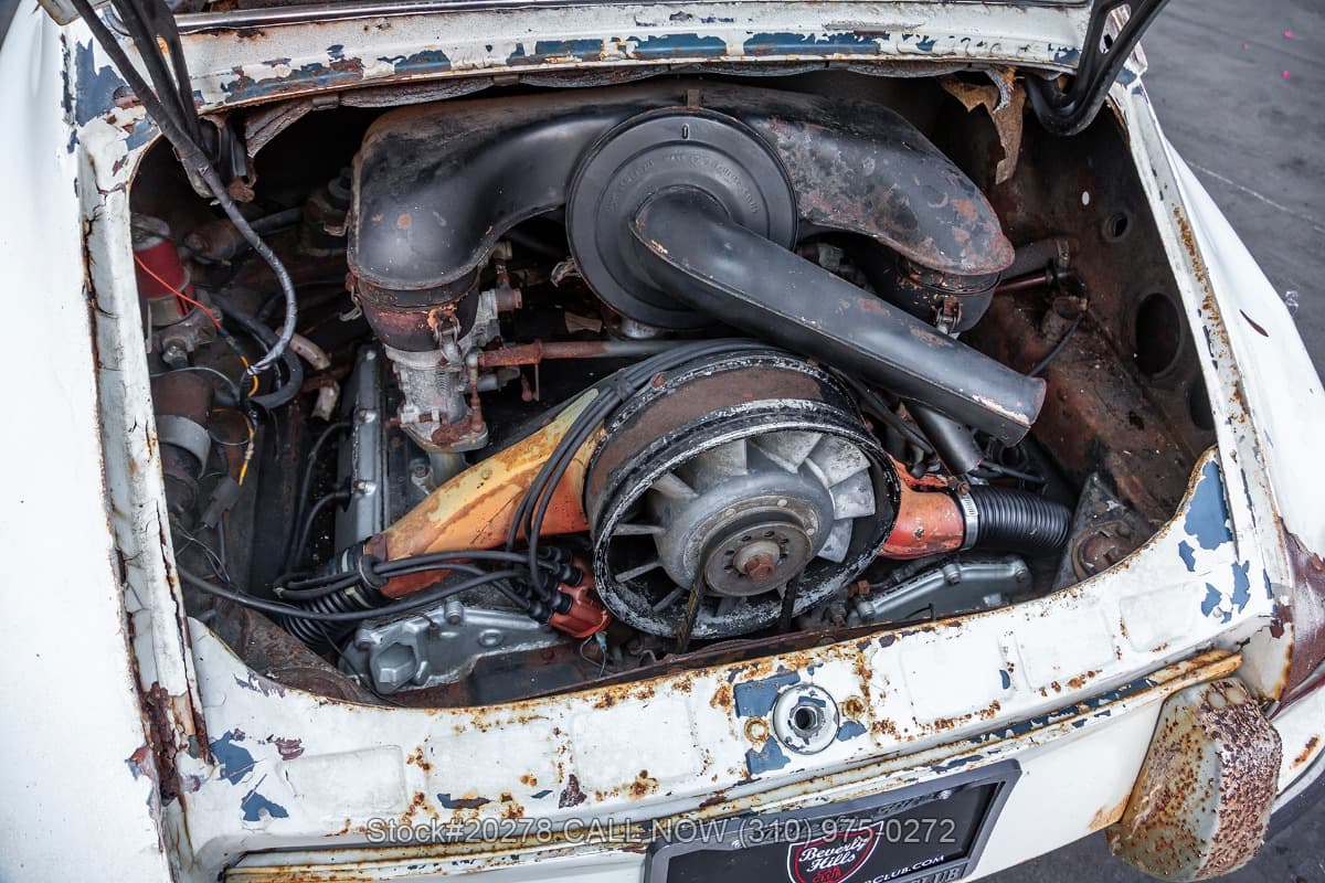 1967 Porsche 911 Coupe Short-Wheelbase (SWB) thumbnail 27