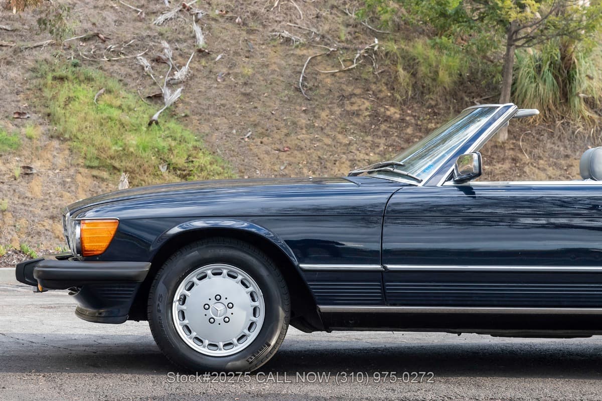 1987 Mercedes 560SL with 2 tops thumbnail 14