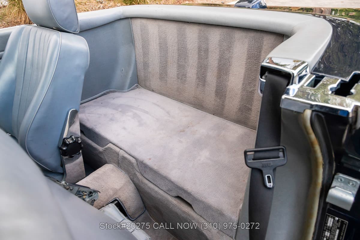 1987 Mercedes 560SL with 2 tops thumbnail 16