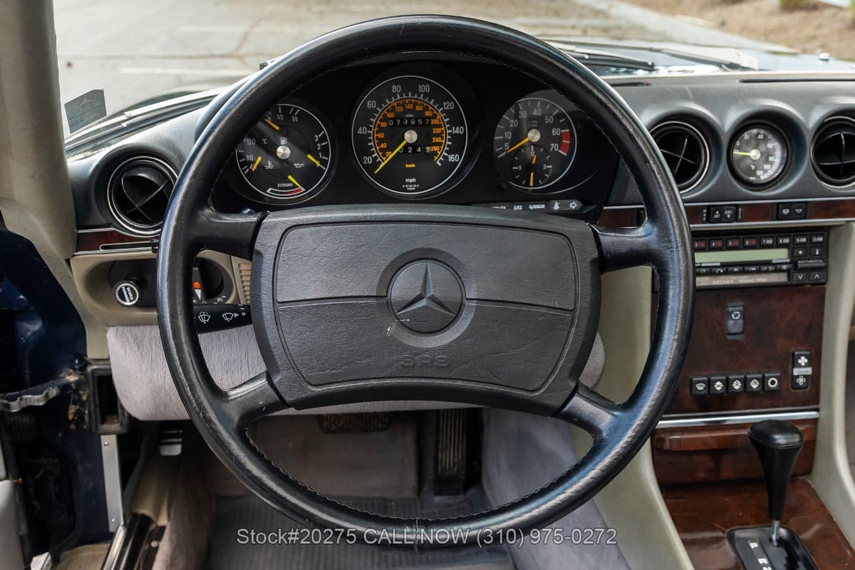 1987 Mercedes 560SL with 2 tops thumbnail 17