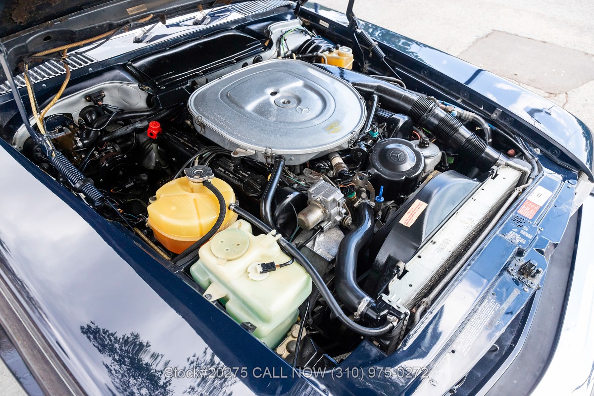 1987 Mercedes 560SL with 2 tops thumbnail 25