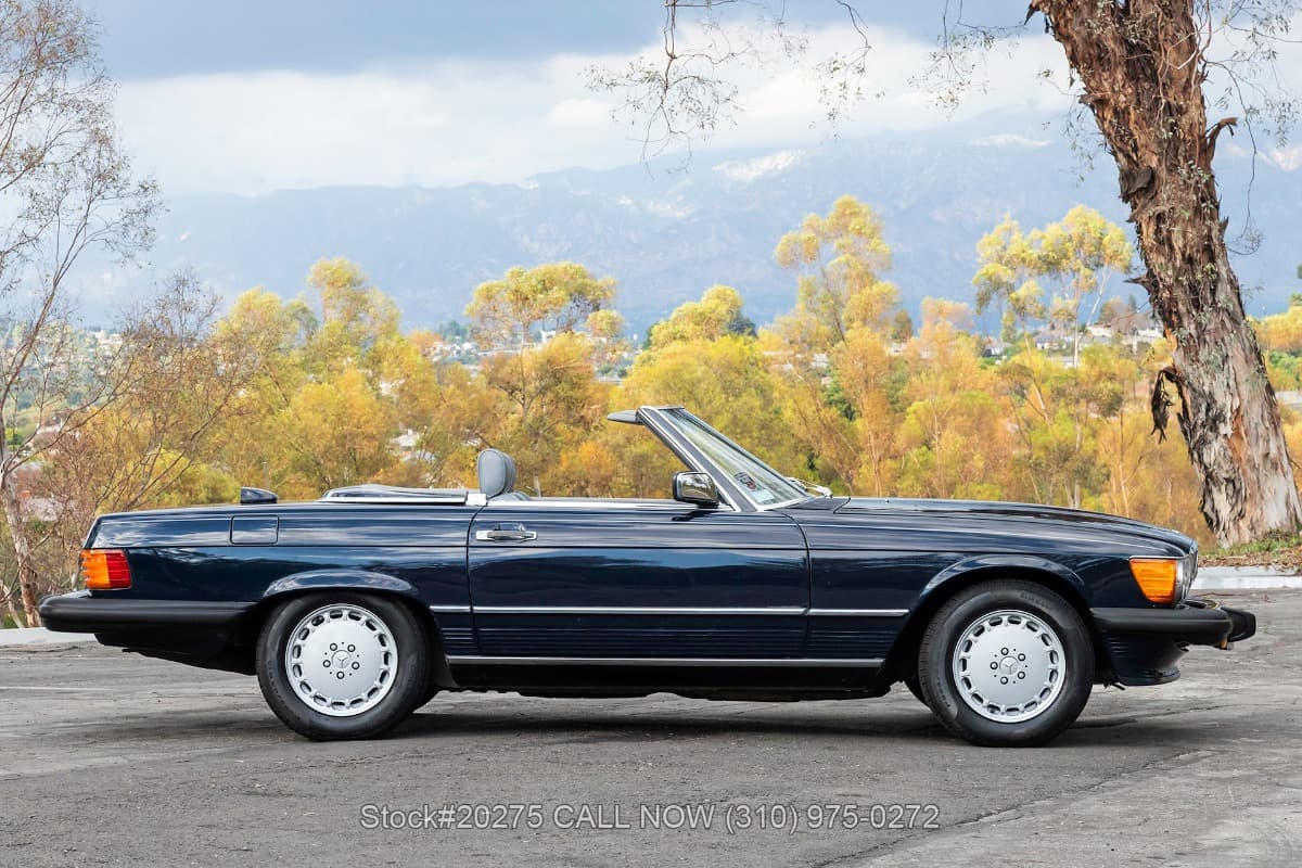 1987 Mercedes 560SL with 2 tops thumbnail 3