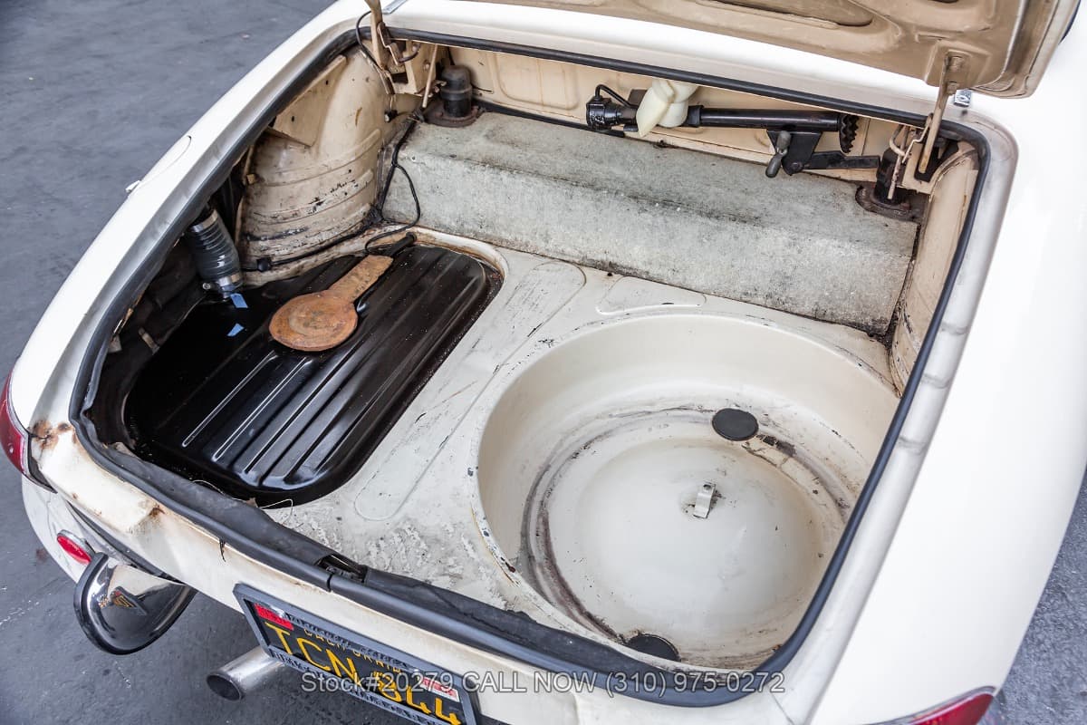 1967 Alfa Romeo Giulia Spider 1600 Duetto thumbnail 21