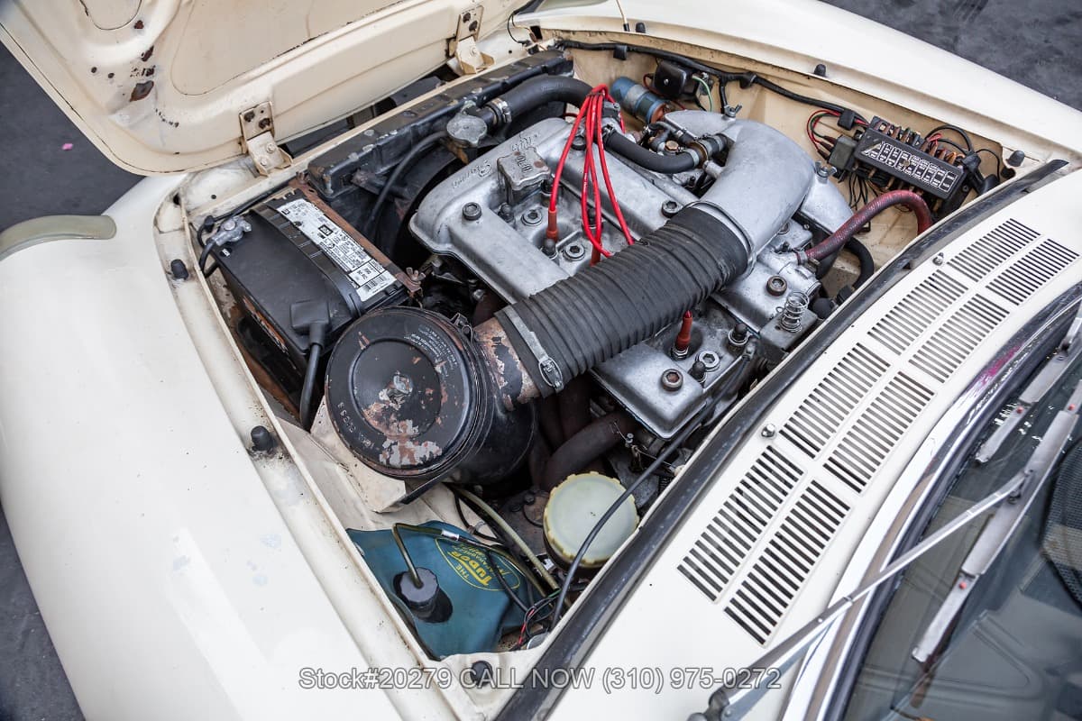 1967 Alfa Romeo Giulia Spider 1600 Duetto thumbnail 22