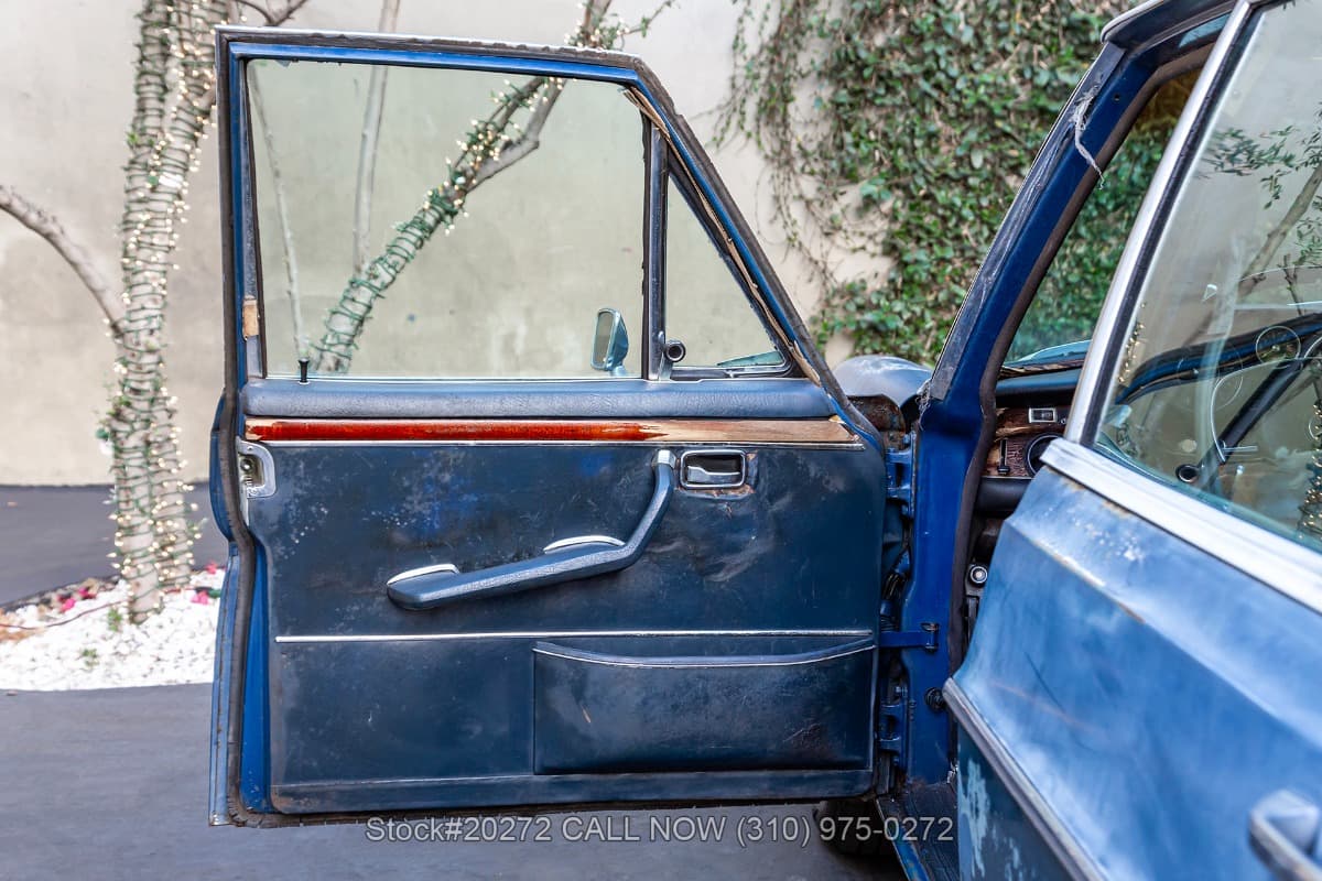 1970 Mercedes 300SEL 6.3 thumbnail 13